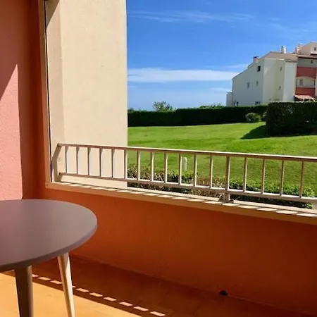 4 Pers, Vue Piscine Et Mer, A 50m De La Mer - Ref Ig245e